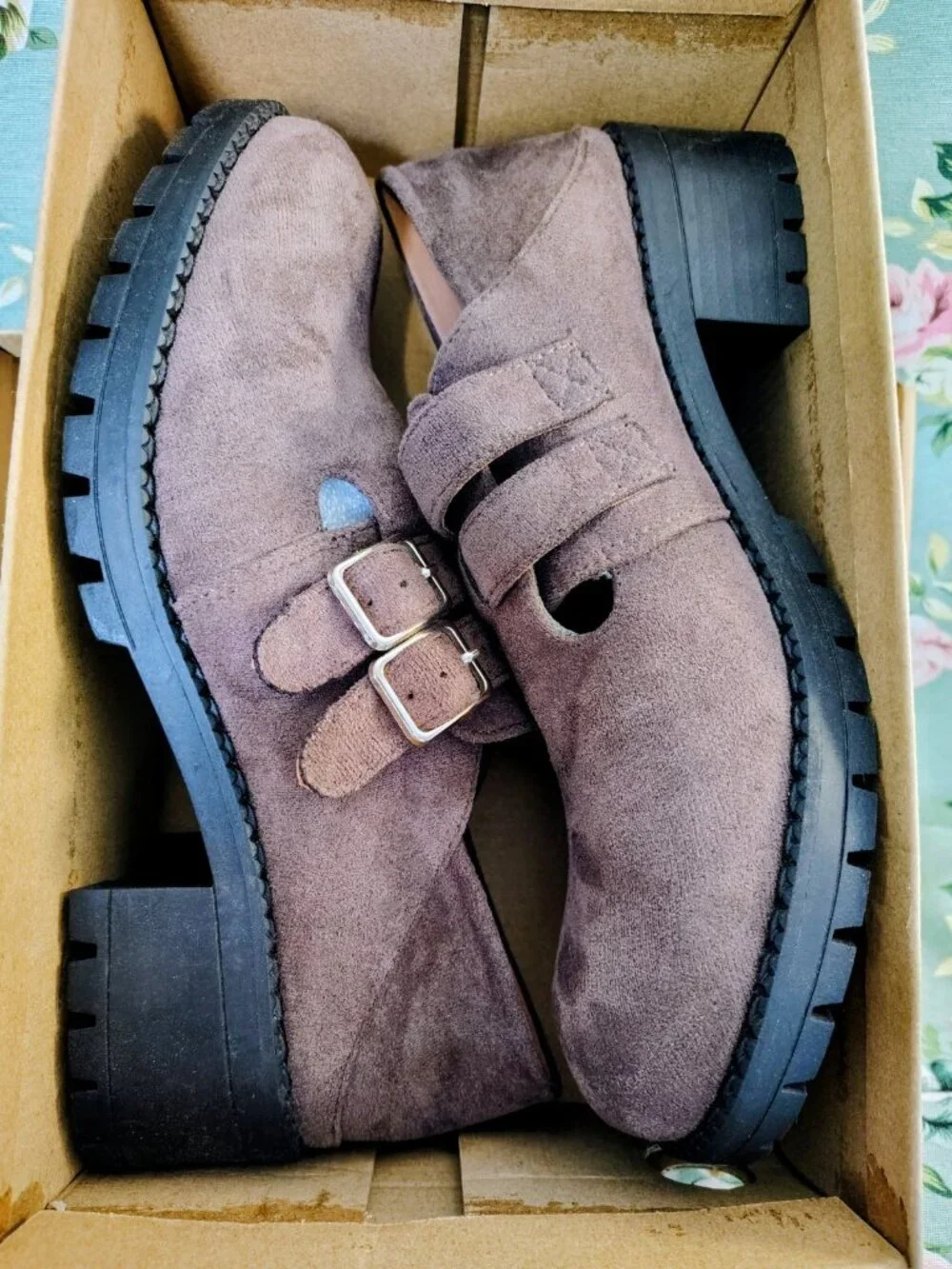 Unbranded these brown